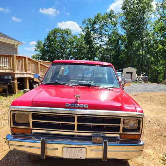 Meet your Posher, Kyle - Picture 1 of 1